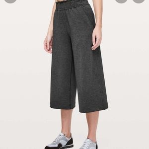 NWOT Lululemon crop flare pants